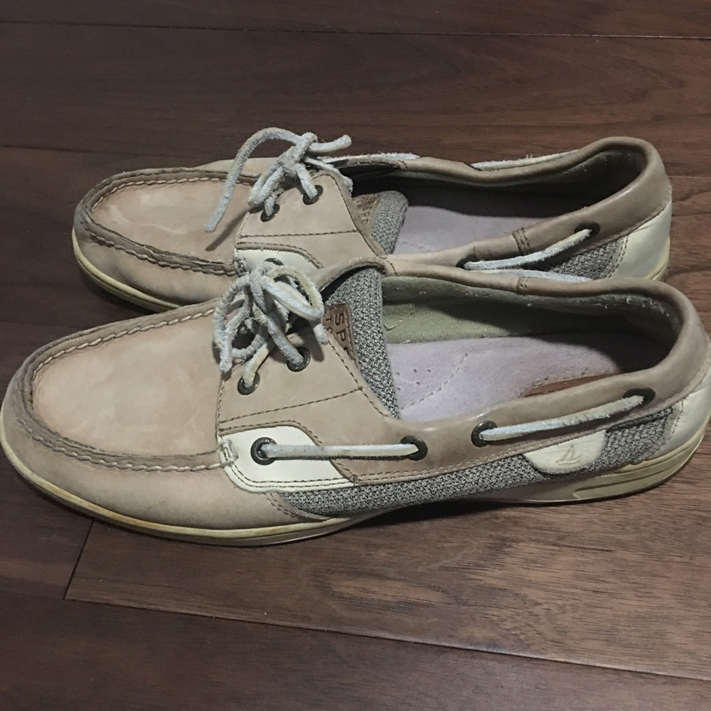 Women’s Sperry boat shoes